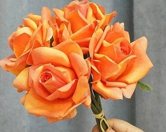 6 luxurious real touch roses