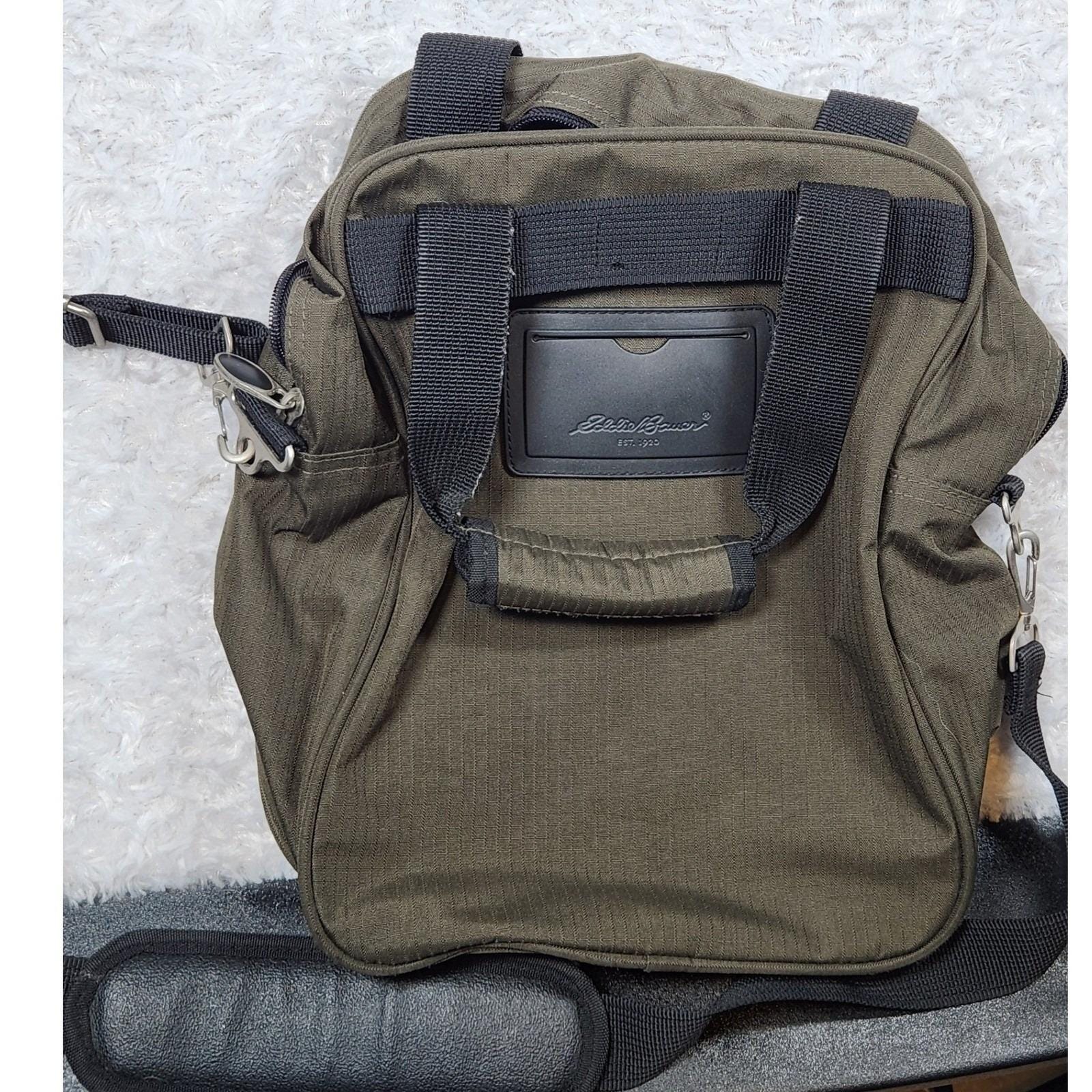 Vintage 90s/y2k Eddie Bauer Olive Green Crossbody Carry on Travel