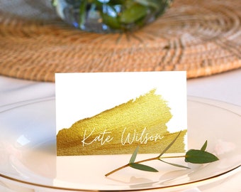 Plantilla de tarjetas de lugar para bodas doradas, tarjetas de lugar elegantes y editables, tarjeta de nombre para la mesa de recepción, tarjetas de lugar modernas, tarjeta de nombre para la mesa personalizada