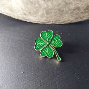 Master Spell Enchanted Four-Leaf Clover Brooch - Ultimate Luck Charm -