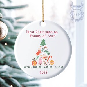 4人家族のクリスマスオーナメント、クリスマスツリーオーナメントギフト、新生児用クリスマスオーナメント2023、パーソナライズされたファミリークリスマスオーナメント