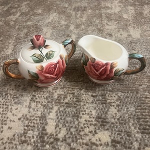 Vintage Lefton Americana Rose Sugar and Creamer Set