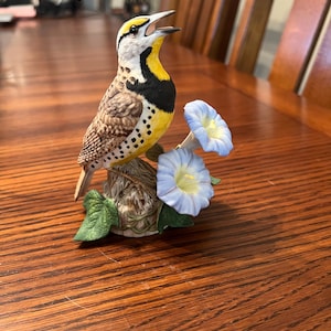 Western Meadowlark Figurine - Etsy