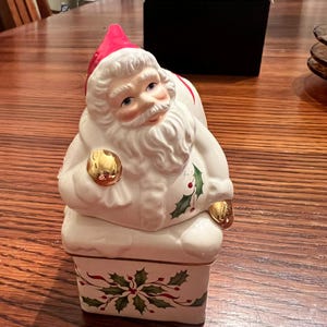 Lenox Holiday Santa Salt and Pepper Shakers