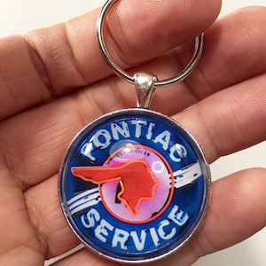Vintage Pontiac Service Sign Neon Indian Emblem Logo  1.2" Diameter Keychain
