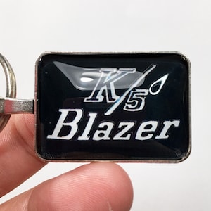 Vintage 1969-1972 Chevrolet K5 Blazer Chrome Fender Emblem Badge Logo Rectangle Keychain