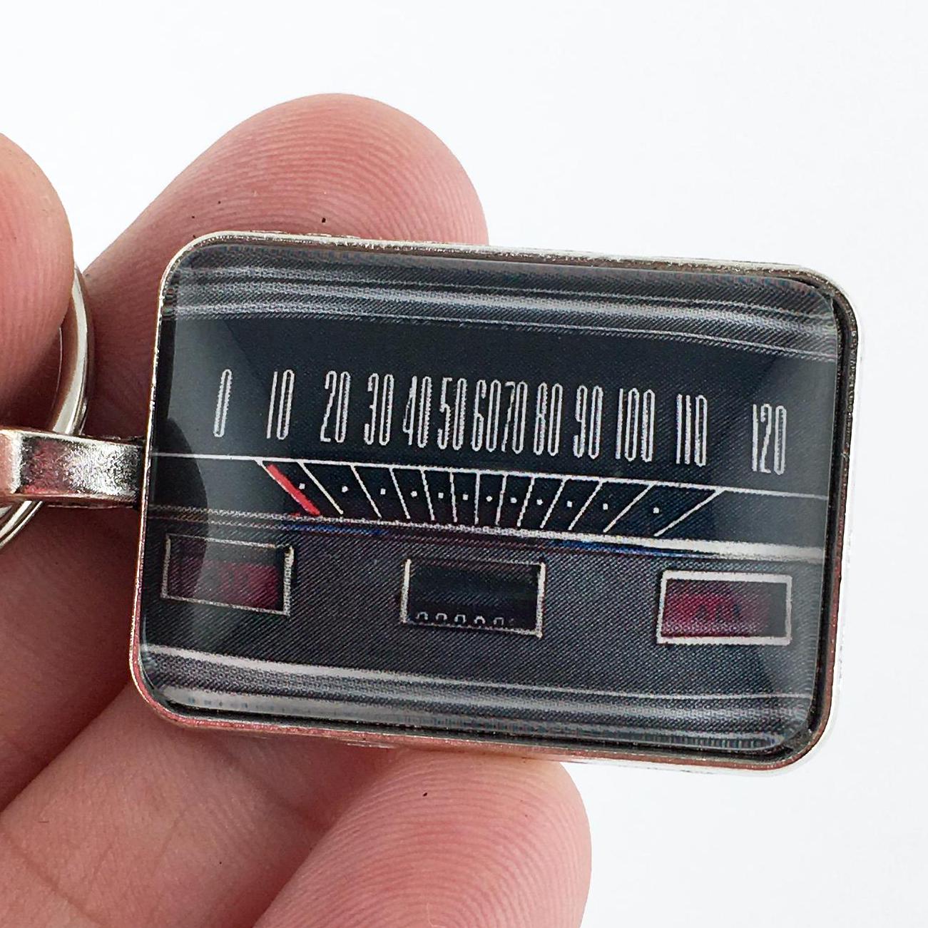 ◆最終値下げ◆1965 マスタング ハブキャップ◆4枚◆14インチ 1965 mustang parts - Etsy 日本