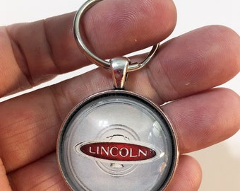 Antique Lincoln Wheel hub Emblem Badge Logo Vintage Automobile 1.2" Diameter Keychain