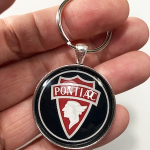 Vintage 1926 1927 1928 1929 1930 Pontiac Indian Emblem Badge Ornament Logo  1.2" Diameter Keychain