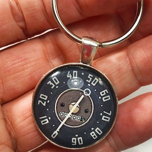Antieke Chevrolet snelheidsmeter van 80 mph 1949 1950 1951 1,2" diameter sleutelhanger Chevy Truck