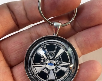 Vintage Cragar Chrome Mag Wheel Rim 1.2" Diameter Keychain