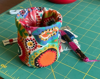 Thread catcher sewing notion