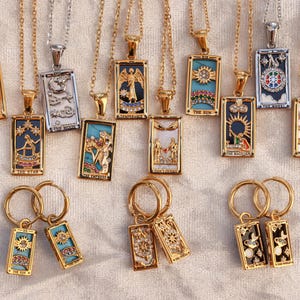 Tarot card pendant necklace - Stainless steel - Waterproof - Tarnish free