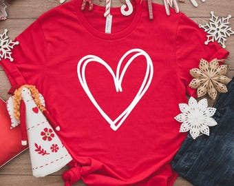 Heart Line Shirt, Hand Drawn Heart Shirt, Valentines Day Heart Shirt, Valentine’s Day Tee, Heart Shirt, Couples matching T-Shirt