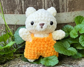 Orso polare all'uncinetto in salopette (piccolo) / Peluche animale fatto a mano all'uncinetto, regalo per baby shower, regali per bambini, arredamento per la scuola materna