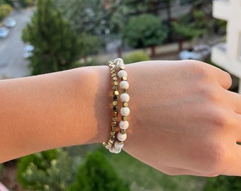 White turquoise bracelet set, gemstone bracelet, white turquoise jewelry, white turquoise and hematite bracelet set, gift for her