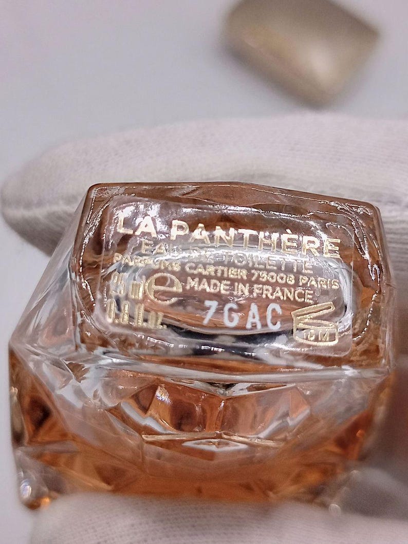 Cartier La Panthère EDP Légère Parfum 25ml Eau de Parfum Spray image 7