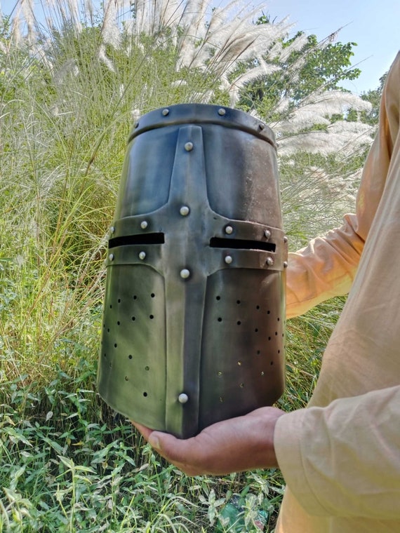 Medieval Templar Helmet: 18 Gauge Steel Knight Helmet Replica