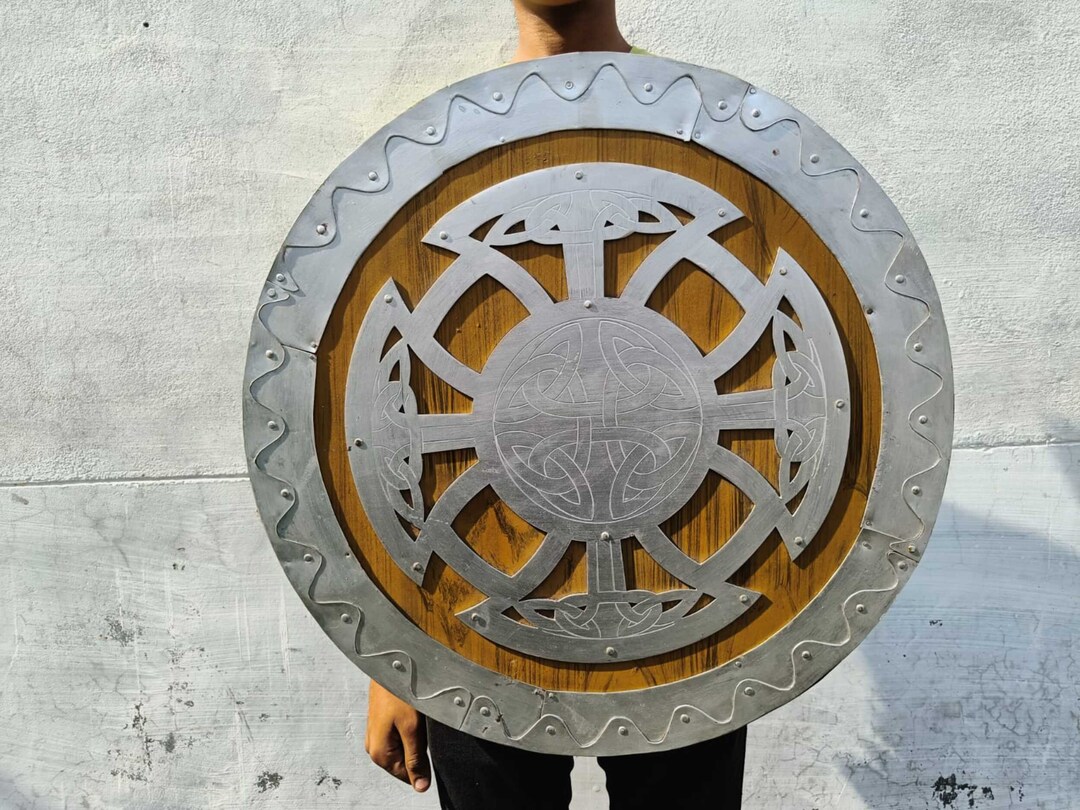 Design Wooden Shield With Iron Work | Stylish Viking Shield | Wooden ...