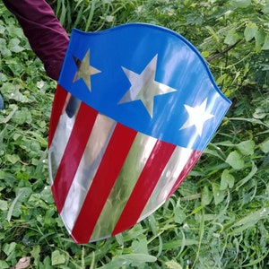 Captain America Shield: Aluminum Cosplay Display - 19.5&#39;&#39;x25&#39;&#39;
