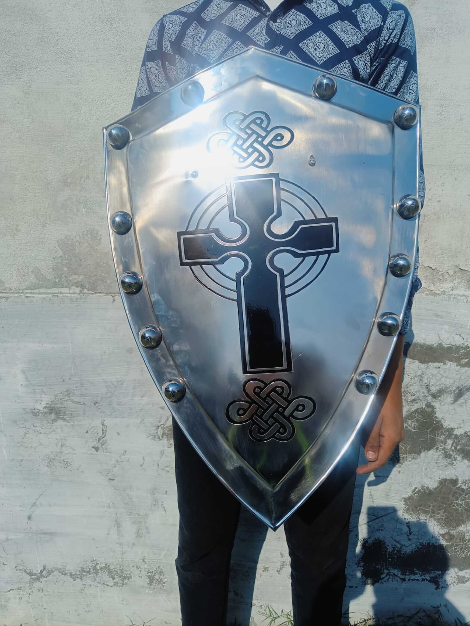 Medieval Knight Cross Shield | Medieval Knight Crusader Cross Templar ...