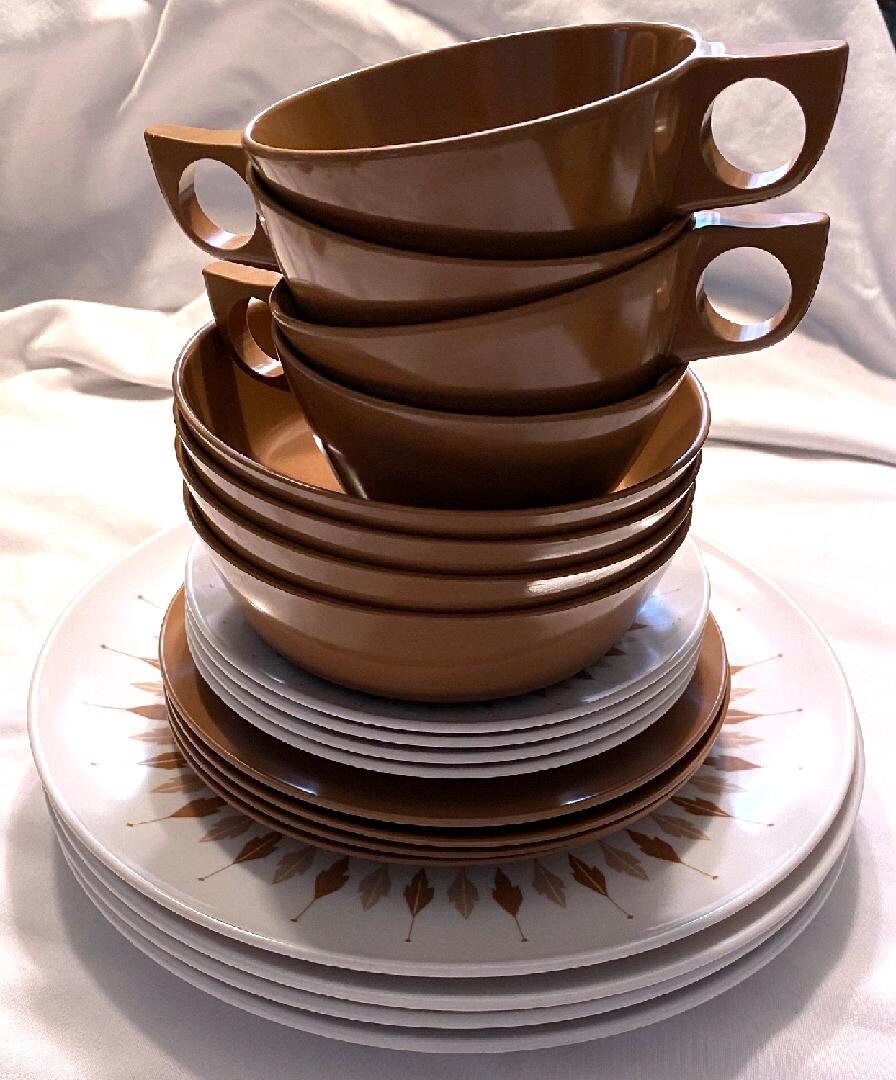 Sky Ranch Western Style Dinnerware 4-Totally Today Western Themed