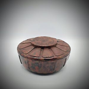 Caixa de chocolates Ebena Bakelite para chocolates Martougin.