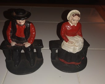 Vintage Cast Iron Amish man and woman bookends
