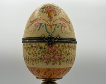 Vintage  Hinged Porcelain Egg