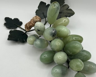 Vintage Jade Stone Grapes