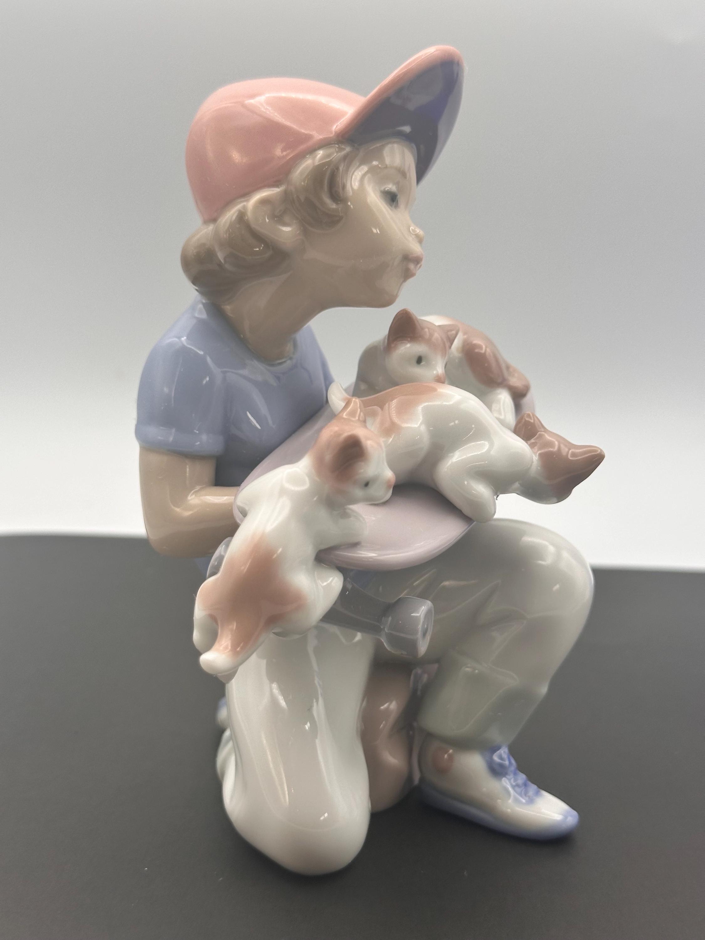 【LLADRO】 コレクターズソサエティ限定1994年クリスマスベル 箱付き Merry Christmas Santa! Sculpture | Lladró® USA