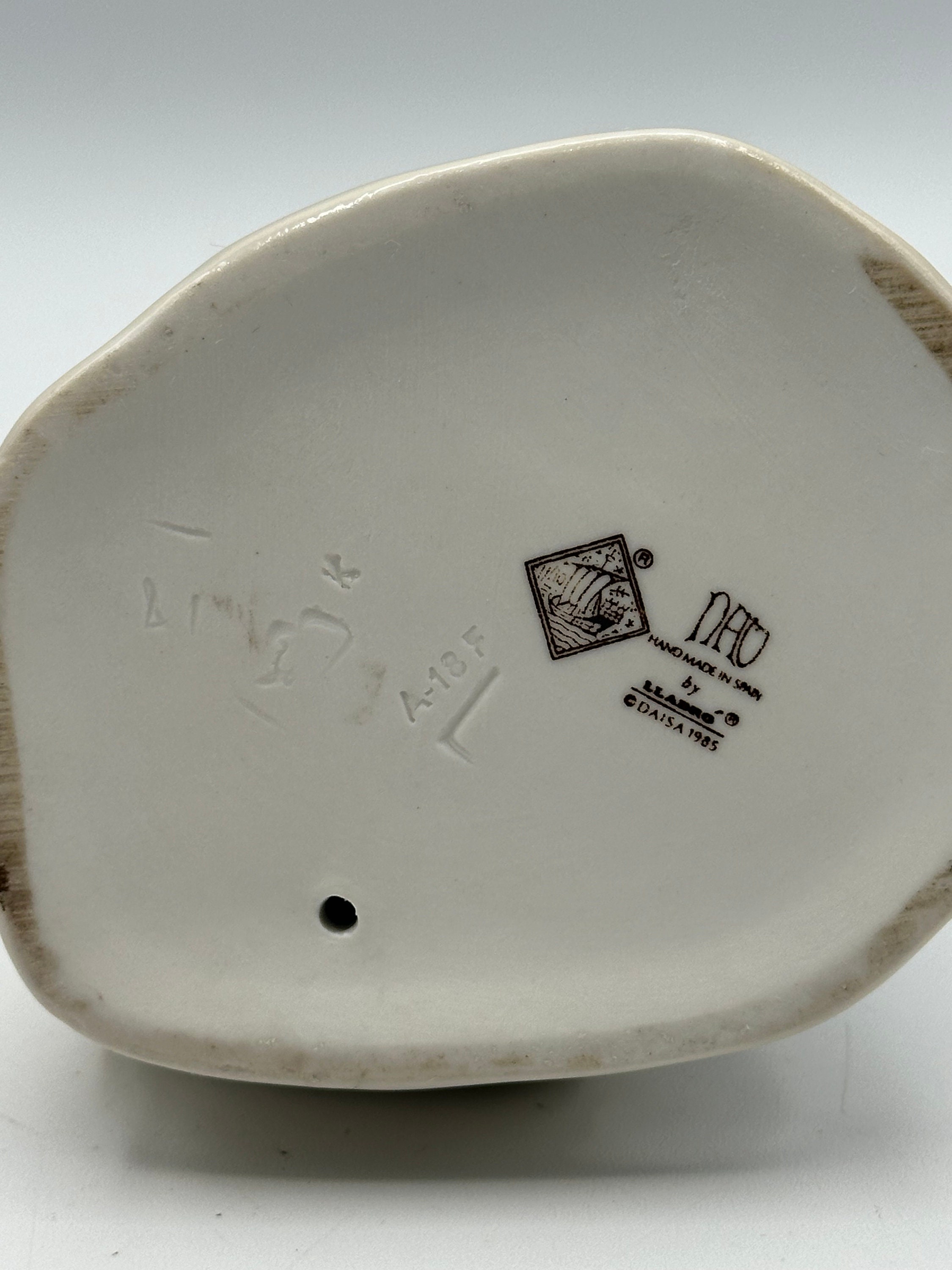 NAO by Lladro Daisa 1985 