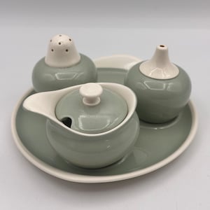 Vintage Waterford Barlaston green salt & pepper shaker, tray and lidded pot