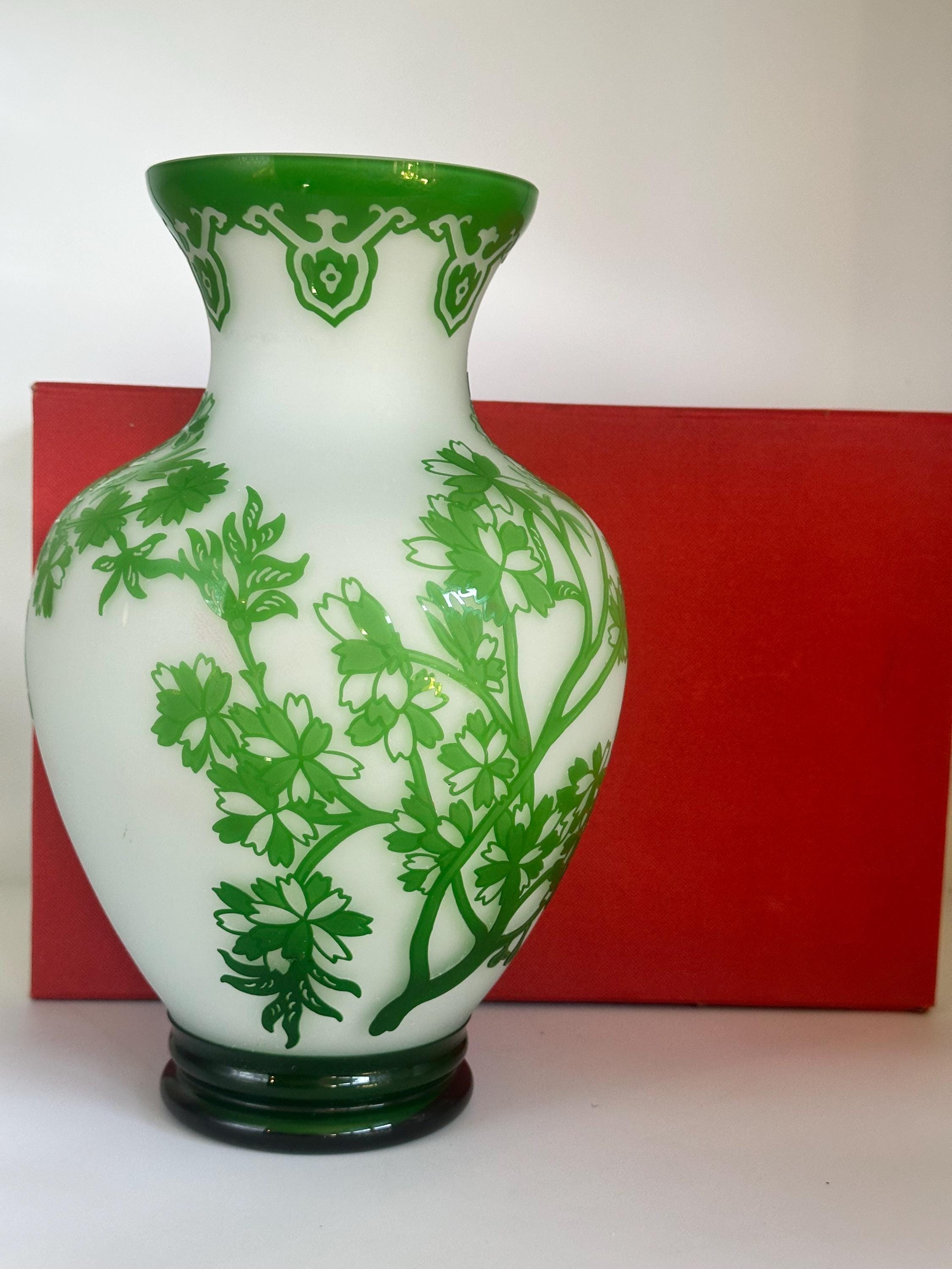 ヴィンテージ中国レリーフガラス花瓶 - Etsy 日本