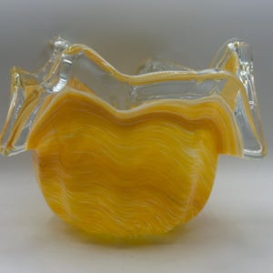 Lavorazione Arte Murano Atrt Glass Yellow Vase