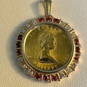 Queen Elizabeth II Gold Coin Pendant
