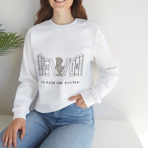 Buchliebhaber Pullover, Ich bin mit dem verbotenen Pullover Unisex, lustiger Pullover, Geschenk, Bibliothekar Geschenk, Lehrer Geschenk, Bücherwurm Sweatshirt