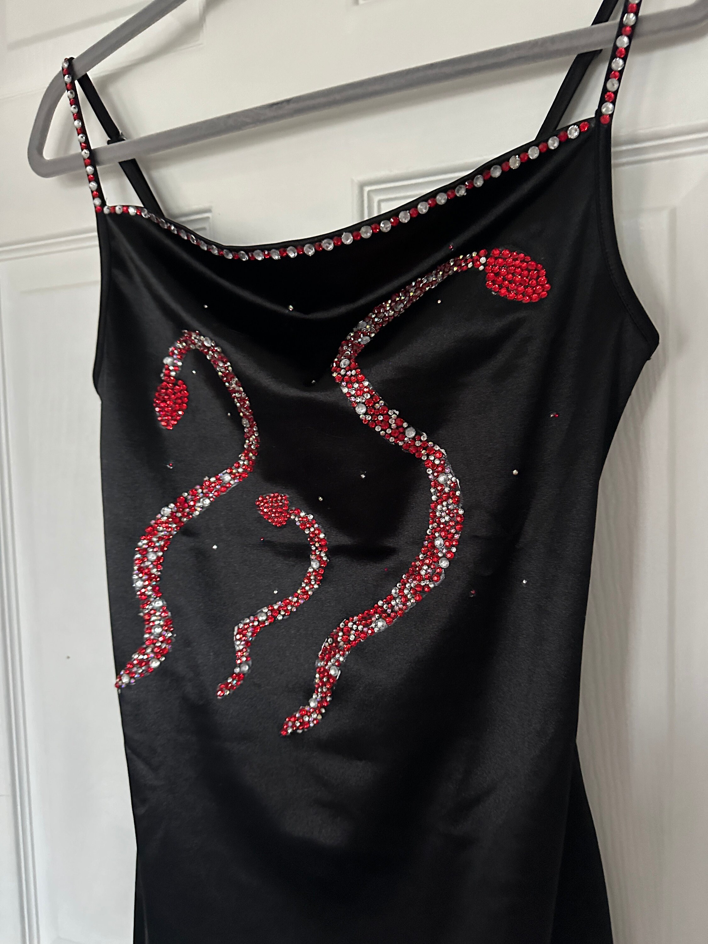 black reputation dress Where can I find something (even remotely) like this Taylor Swift Reputation era Costume? : r/findfashion