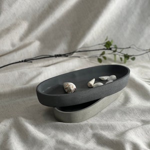 Handmade Concrete Oval Bowl, Large Bowl, Minimalist Decor, Cozy Home Decor, Large Fruit Bowl, Jewelry Display, Concrete Centerpiece Decor