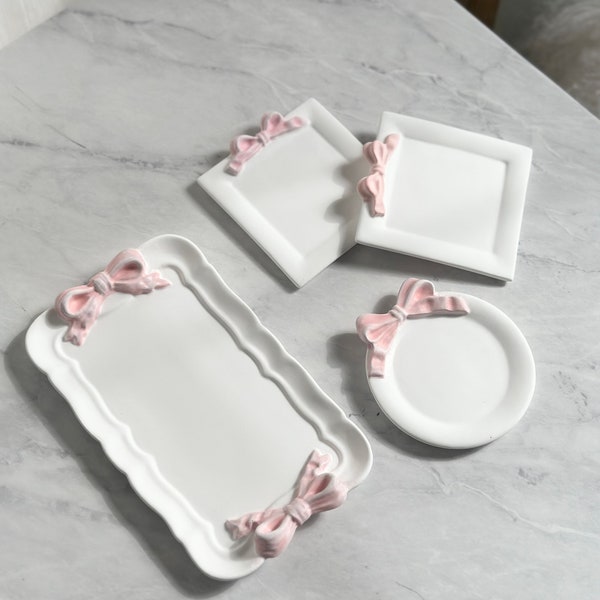 Roze dienblad met strik | Coquette sieraden schaal- en ringhouder | Snuisterijschaal | Cadeau voor haar met marmertextuur