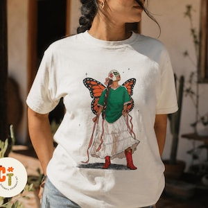 Mexican Butterfly Graphic Tee | Monarch Wings Shirt, Luchadora Inspired Comfort Colors Tee, Chicana Gift, Latina Graphic T-Shirt