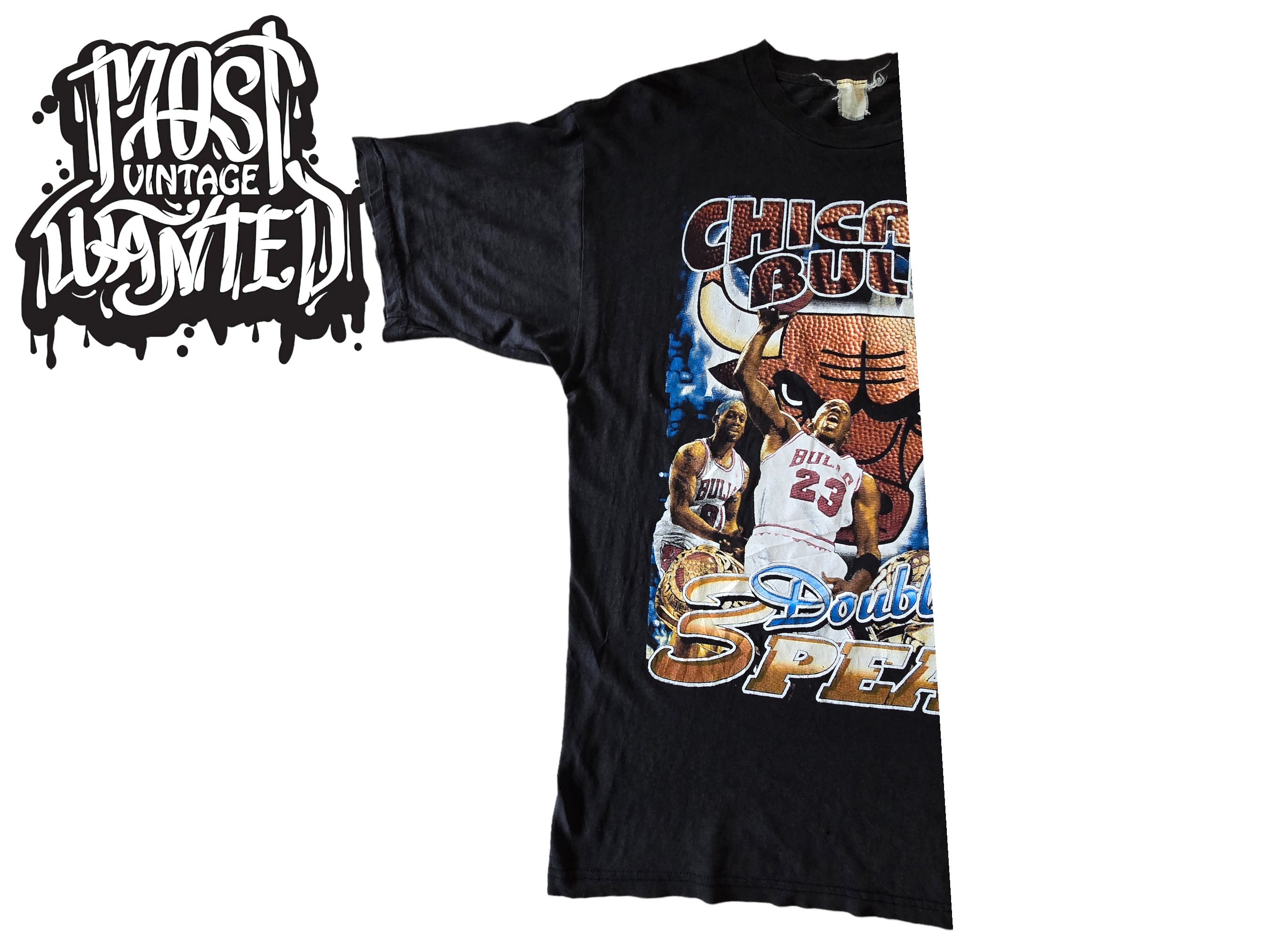 Vintage 1990s Chicago Bulls Michael Jordan 3-peat Rap Graphic T