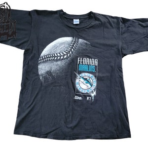 vintage 1990s Florida Marlins Salem Sportswear Graphic shirt.