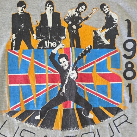 Vintage 1980s The Kinks - USA Tour - 1981 Raglan Graphic Shirt. View 4