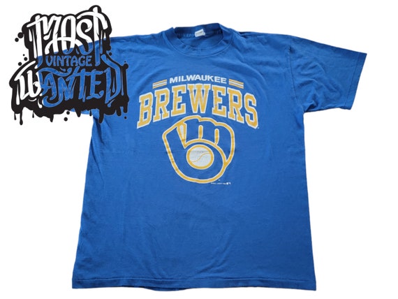 vintage 1980s Milwaukee Brewers Graphic T-shirt. - image 1