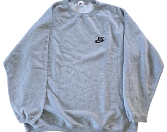 Vintage 1990s Nike Grey Pullover Sweatshirt.