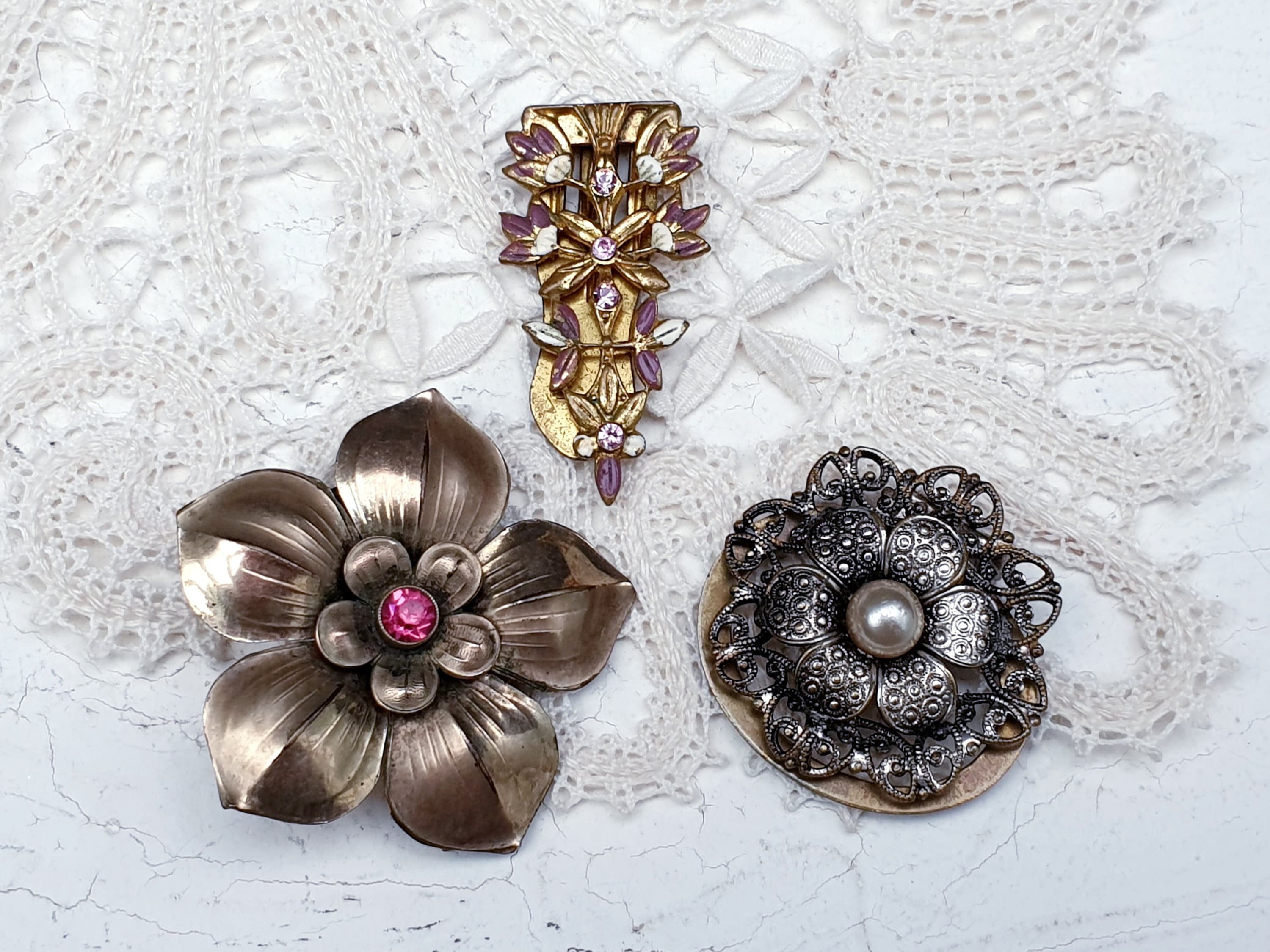 Set De 3 Broches De Vêtement HABNI - Or, Argent, Noir, 4x2 Cm, Pour Décolletés, Cardigans, Ajustement Rétro