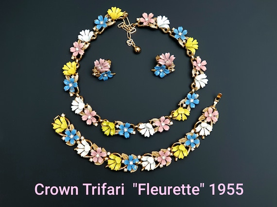 希少なクラウン トリファリ「フルーレット」1955 年ヴィンテージ