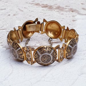 Vintage Damascene Style Round Panel Links  Bracelet With Safety Chain.