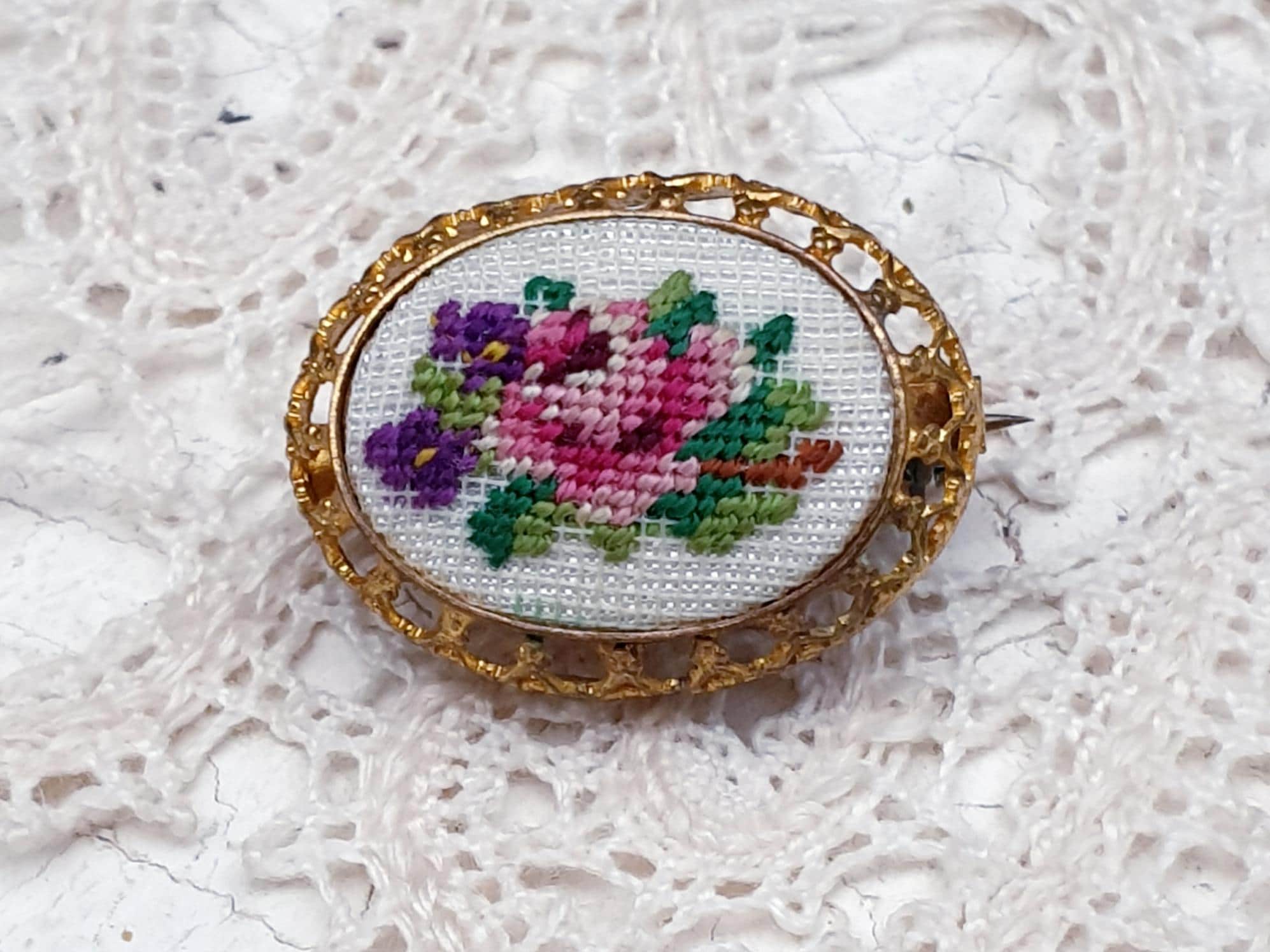 Austria petit point - Etsy 日本